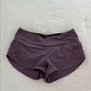 Lululemon Athletica Purple Athletic Shorts Lightweight Performance speed short